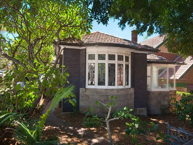 11 Ormond Street, Bondi Beach Sold by Bradfield Badgerfox - image 1