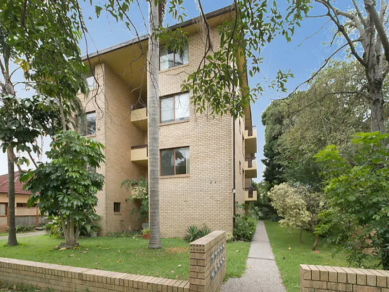 2/6 Liverpool Street, Rose Bay Sold by Bradfield Badgerfox - image 1