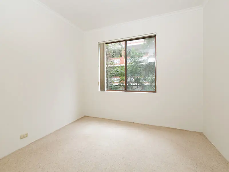 2/6 Liverpool Street, Rose Bay Sold by Bradfield Badgerfox - image 1