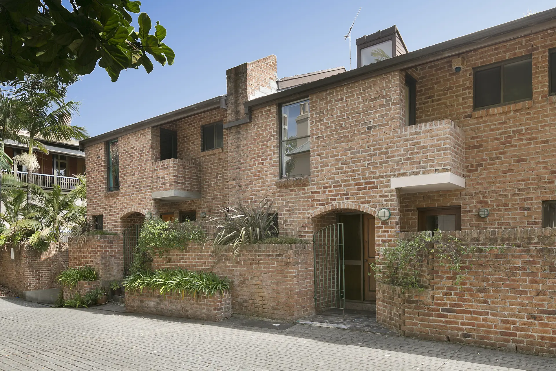 5/1B Darley Street, Darlinghurst Sold by Bradfield Badgerfox - image 1