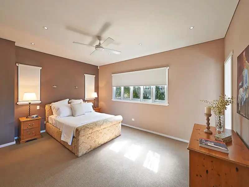 1 Lancaster Crescent, Kingsford Sold by Bradfield Badgerfox - image 1