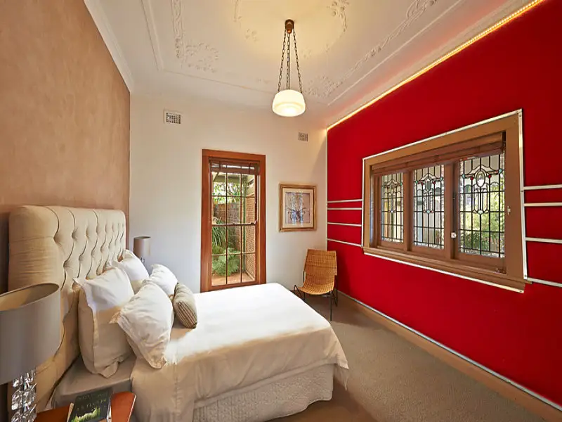 1 Lancaster Crescent, Kingsford Sold by Bradfield Badgerfox - image 1