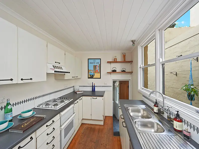 84 Caledonia Street, Paddington Sold by Bradfield Badgerfox - image 1