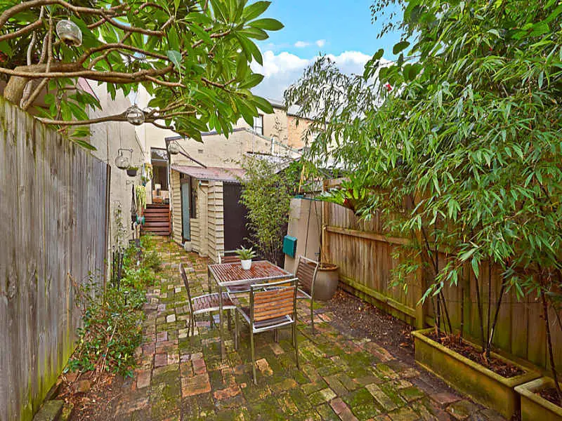 84 Caledonia Street, Paddington Sold by Bradfield Badgerfox - image 1