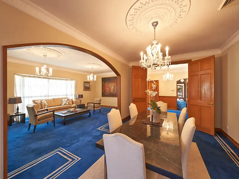 4 Wolseley Road, Point Piper Sold by Bradfield Badgerfox - image 1