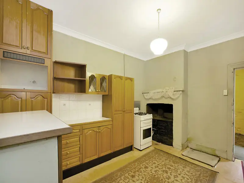 103 Phillip Street, Waterloo Sold by Bradfield Badgerfox - image 1