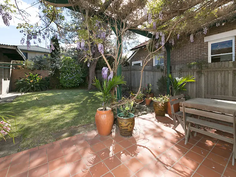 126 Arden Street, Coogee Sold by Bradfield Badgerfox - image 1