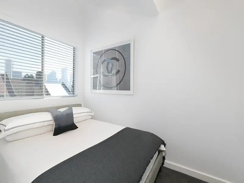 3/165-167 Victoria Street, Potts Point Sold by Bradfield Badgerfox - image 1