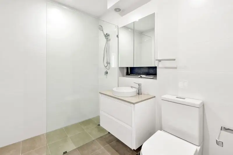 37/204-232 Jersey Road, Paddington Sold by Bradfield Badgerfox - image 1