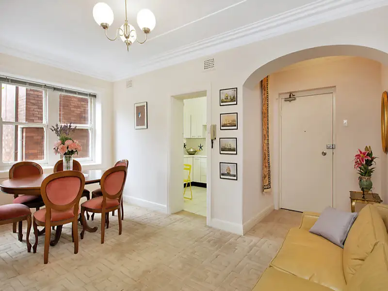 2/522 New South Head Road, Double Bay Sold by Bradfield Badgerfox - image 1
