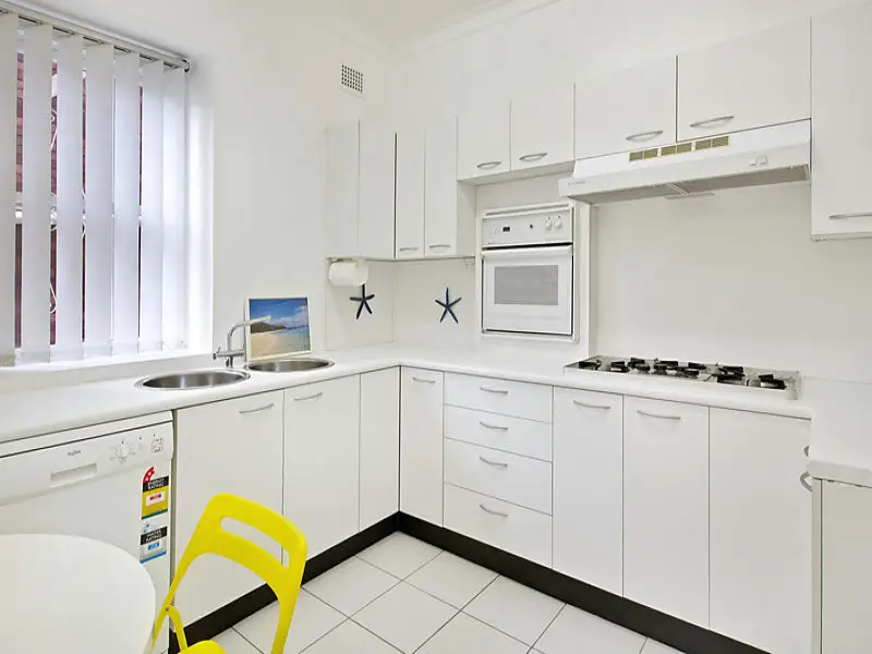 2/522 New South Head Road, Double Bay Sold by Bradfield Badgerfox - image 1