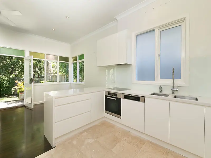 10 Walker Avenue, Edgecliff Sold by Bradfield Badgerfox - image 1