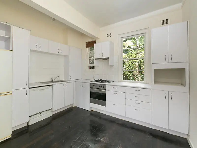 4/9 Attunga Street, Woollahra Sold by Bradfield Badgerfox - image 1