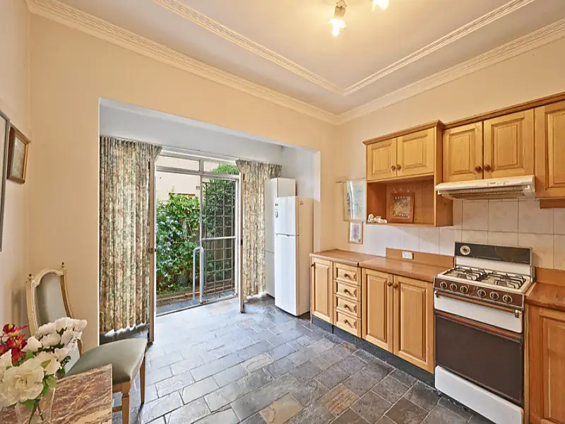 70 Holmes Street, Maroubra Sold by Bradfield Badgerfox - image 1