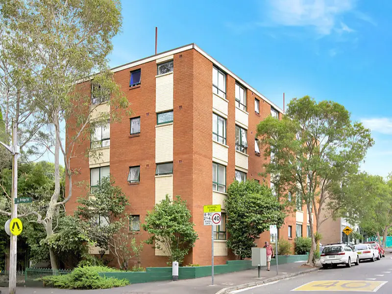 15/173 Bridge Road, Glebe Sold by Bradfield Badgerfox - image 1