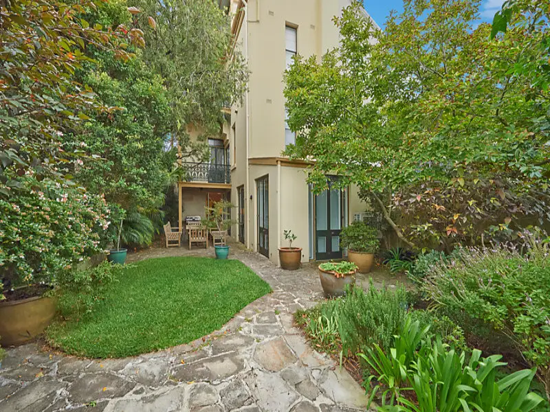 66 Paddington Street, Paddington Sold by Bradfield Badgerfox - image 1