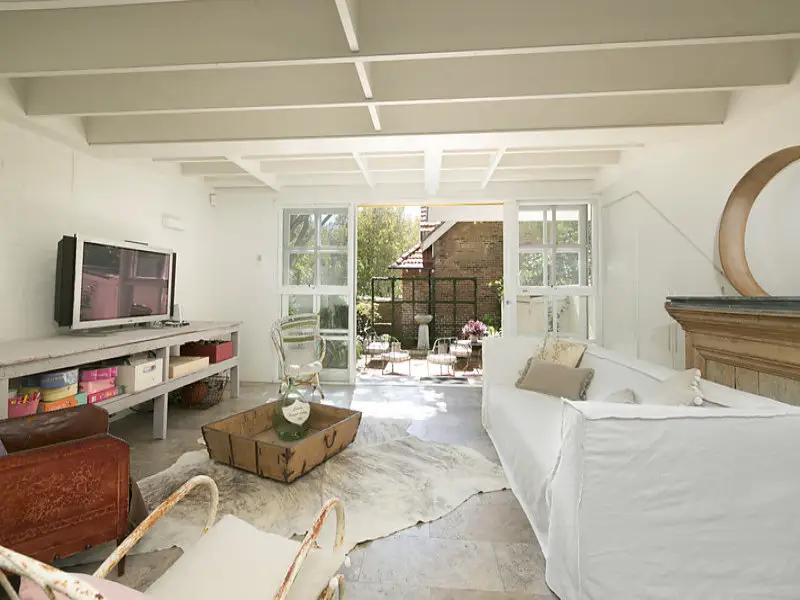 21A Nelson Street, Woollahra Sold by Bradfield Badgerfox - image 1