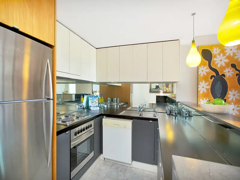 37/103 Victoria Street, Potts Point Sold by Bradfield Badgerfox - image 1