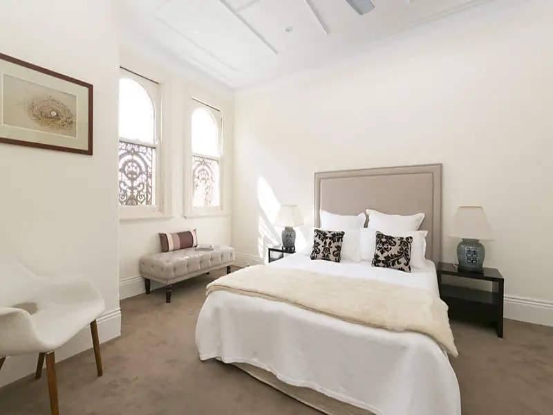 14 Edgecliff Road, Woollahra Sold by Bradfield Badgerfox - image 1