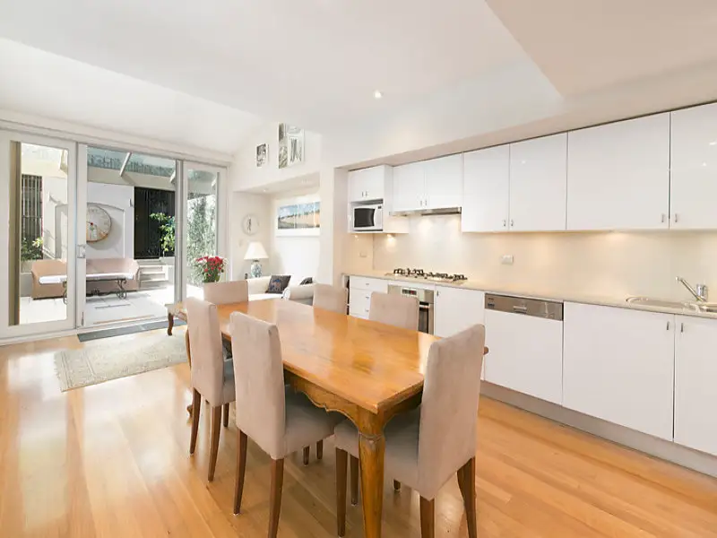59 Elizabeth Street, Paddington Sold by Bradfield Badgerfox - image 1