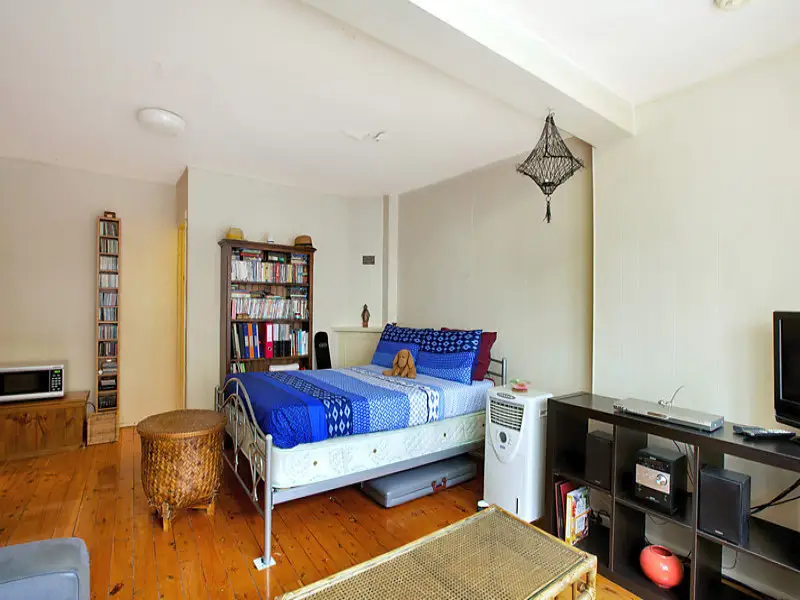 1/7 Greenknowe Avenue, Elizabeth Bay Sold by Bradfield Badgerfox - image 1