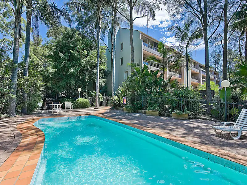 2/400 Glenmore Road, Paddington Sold by Bradfield Badgerfox - image 1