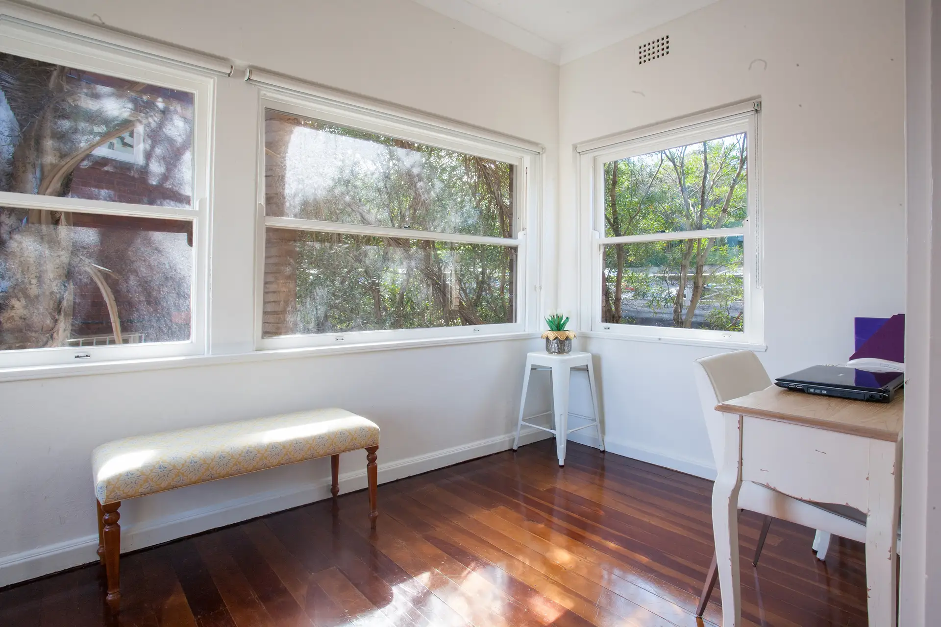 8/2B Darling Point Road, Darling Point Sold by Bradfield Badgerfox - image 1