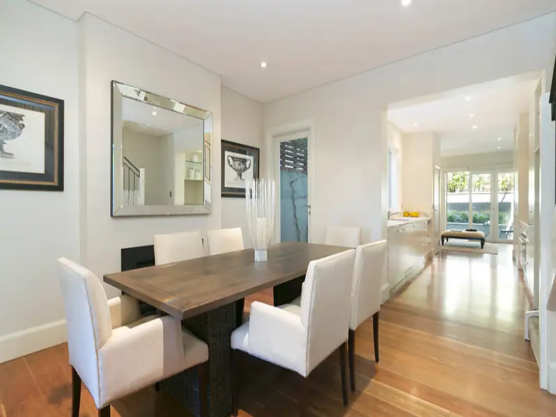 201 Sutherland Street, Paddington Sold by Bradfield Badgerfox - image 1