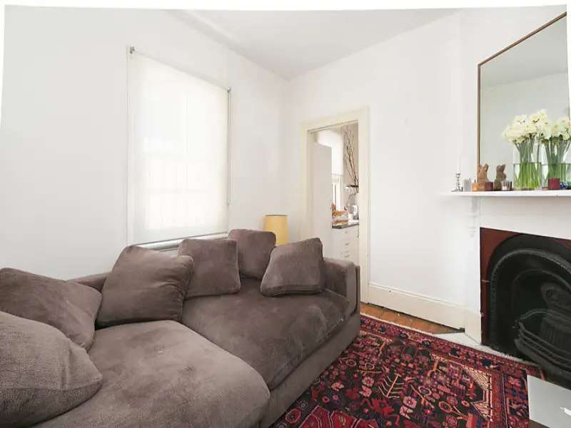 32 Stafford Street, Paddington Sold by Bradfield Badgerfox - image 1