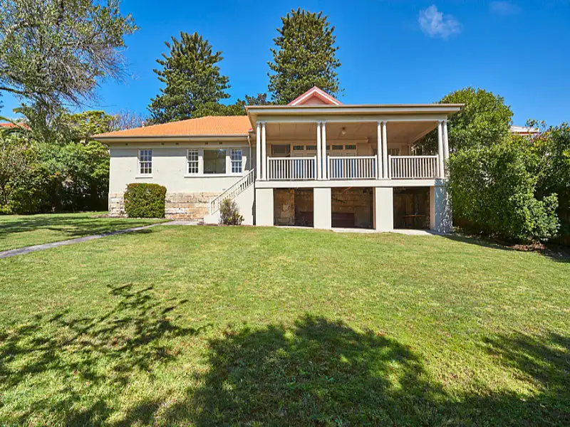 102 New South Head Road, Vaucluse Sold by Bradfield Badgerfox - image 1