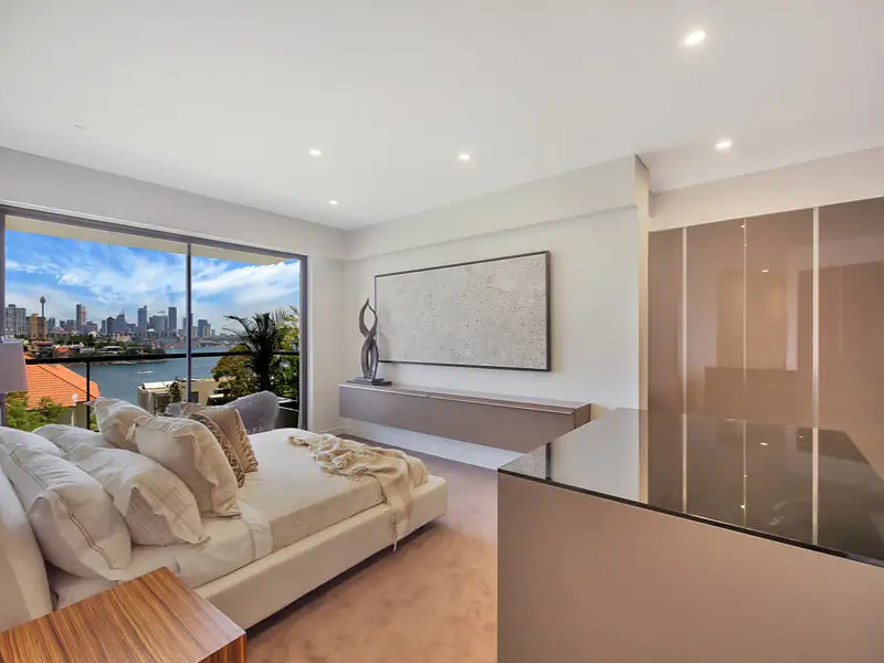 1/47-49 Wolseley Road, Point Piper Sold by Bradfield Badgerfox - image 1