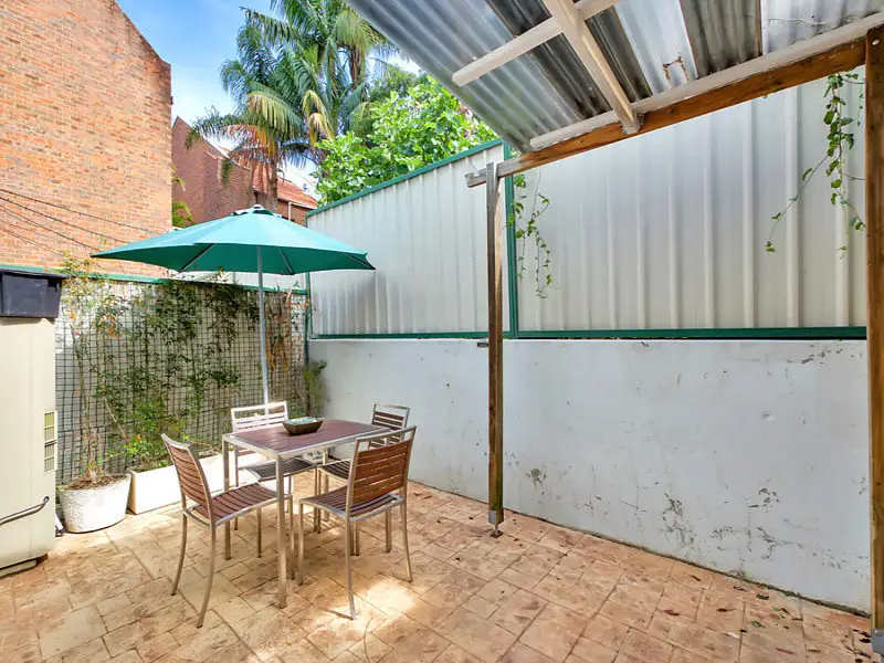 29 Davies Street, Surry Hills Sold by Bradfield Badgerfox - image 1