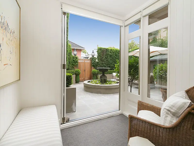 1B Tara Street, Woollahra Sold by Bradfield Badgerfox - image 1