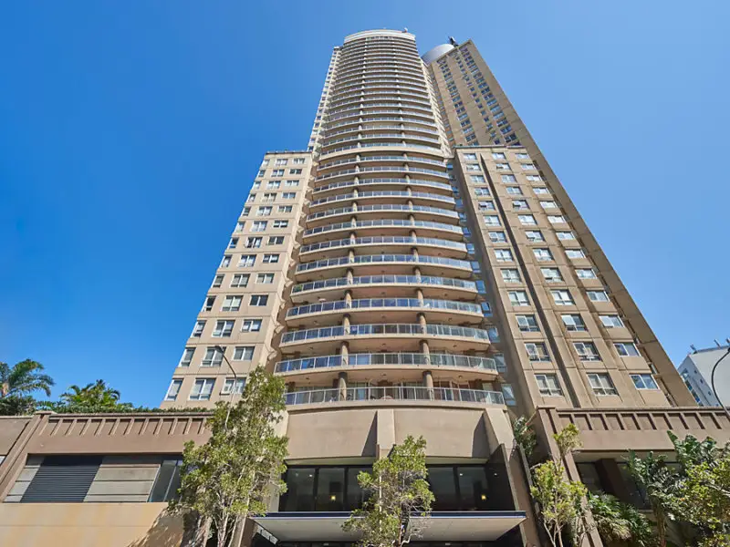 2605/1 Kings Cross Road, Darlinghurst Sold by Bradfield Badgerfox - image 1