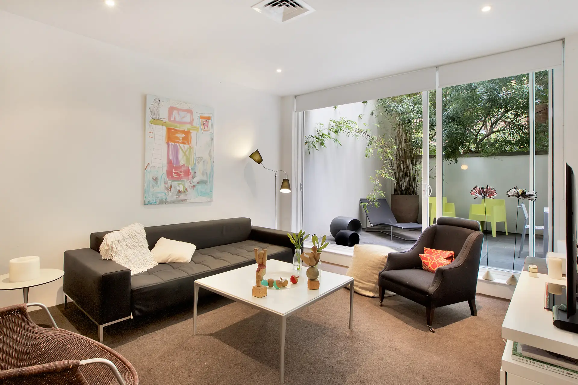 5/2A Elizabeth Bay Road, Elizabeth Bay Sold by Bradfield Badgerfox - image 1