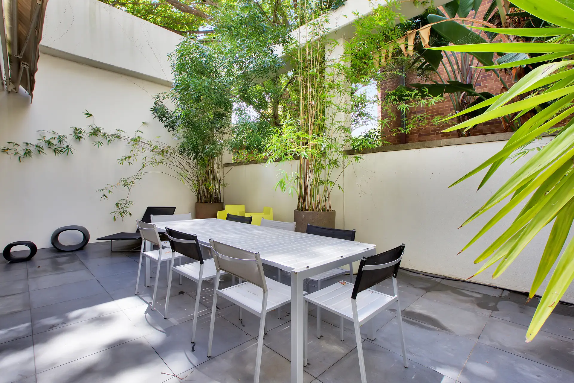 5/2A Elizabeth Bay Road, Elizabeth Bay Sold by Bradfield Badgerfox - image 1