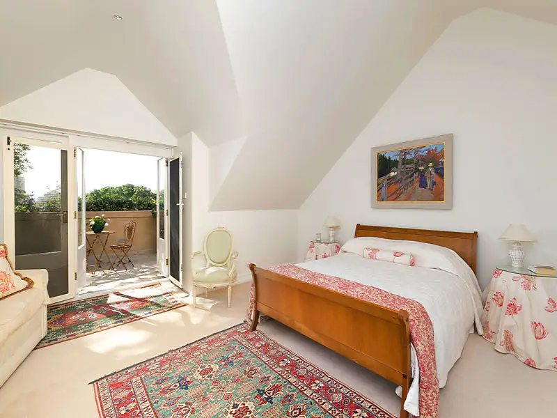 1C Tara Street, Woollahra Sold by Bradfield Badgerfox - image 1