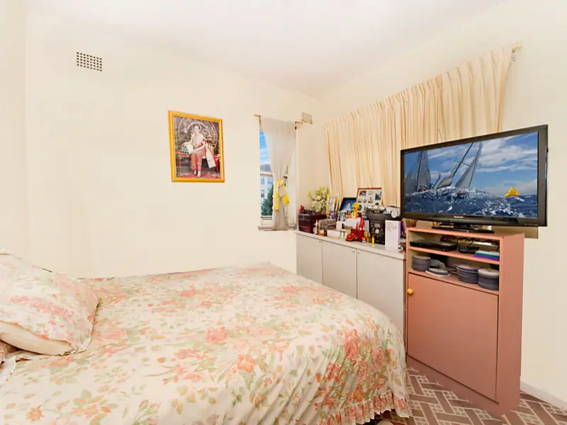 2/18 Llandaff Street, Bondi Junction Sold by Bradfield Badgerfox - image 1